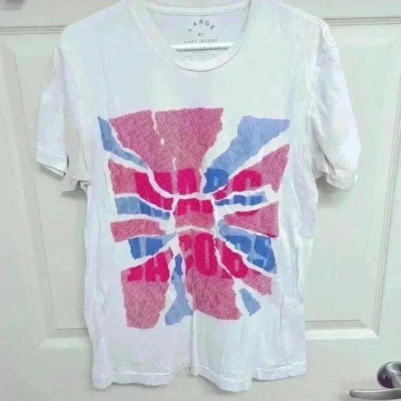 Marc Jacobs Other - Marc Jacobs T-Shirt size Large